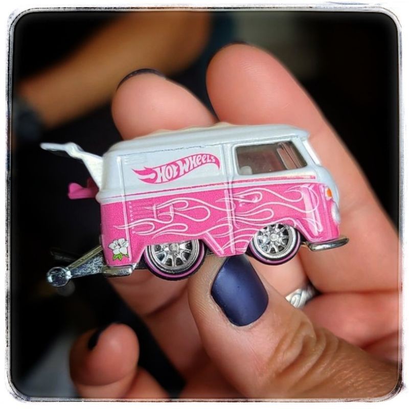 baby.l / Hot Wheels 2021 Collector's Nationals Convention Kool Kombi  (Volkswagen) Pink | Shopee Malaysia