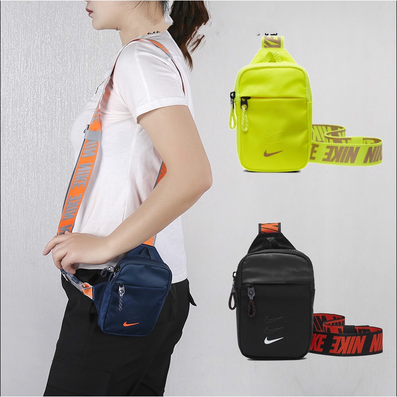 nike advance hip pack