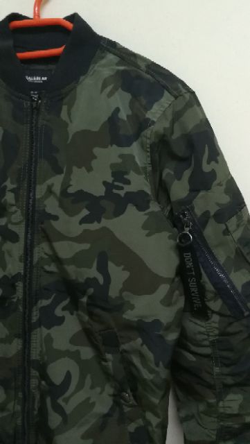 army jacket pull and bear