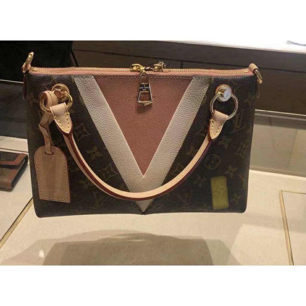 louis v tote