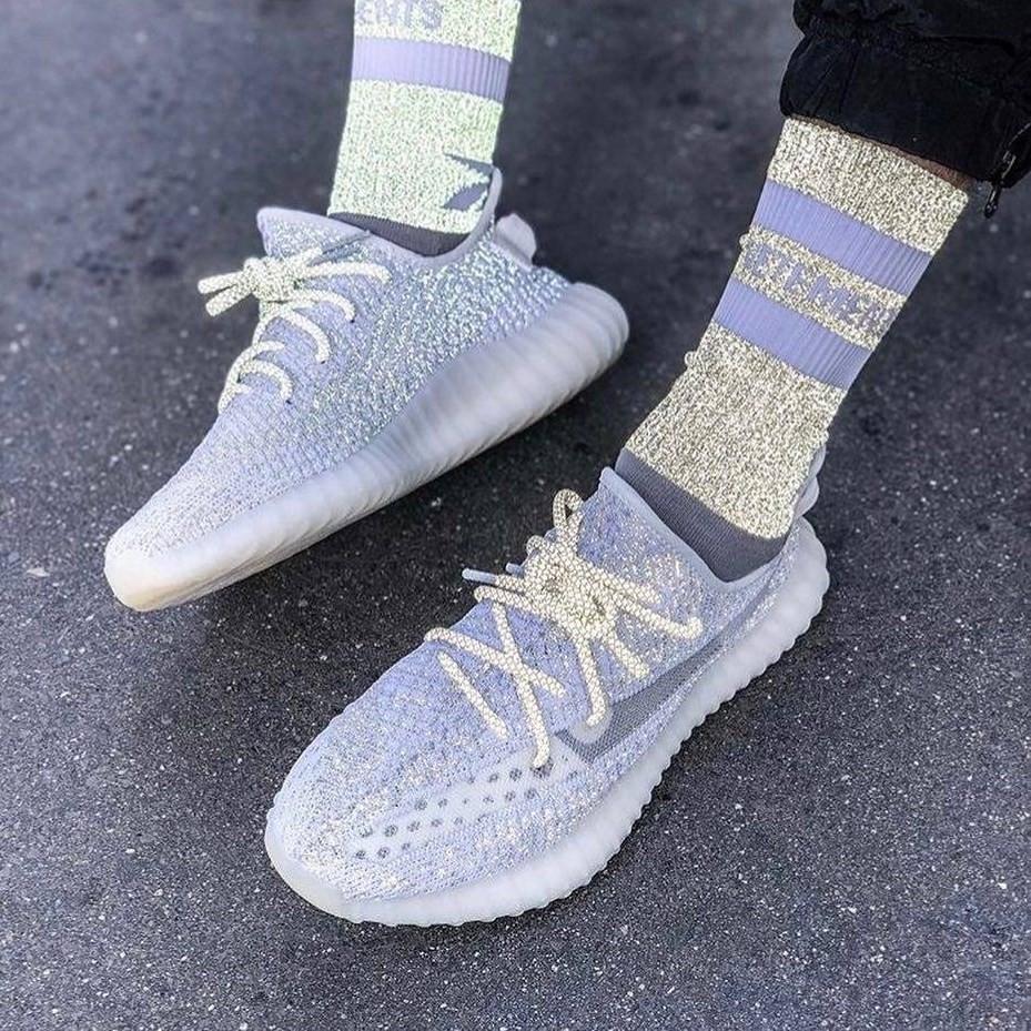 adidas 3 stripes grey