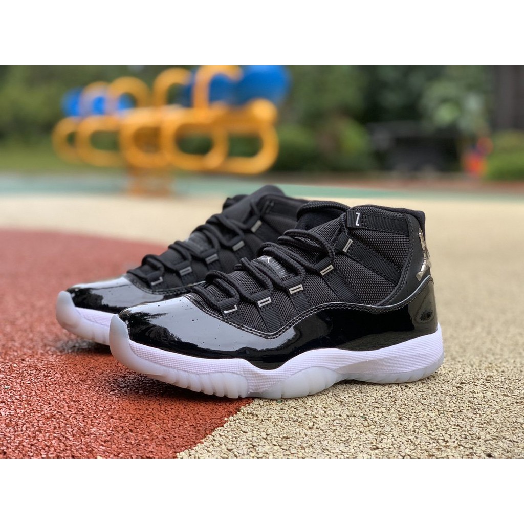 aj 11 black