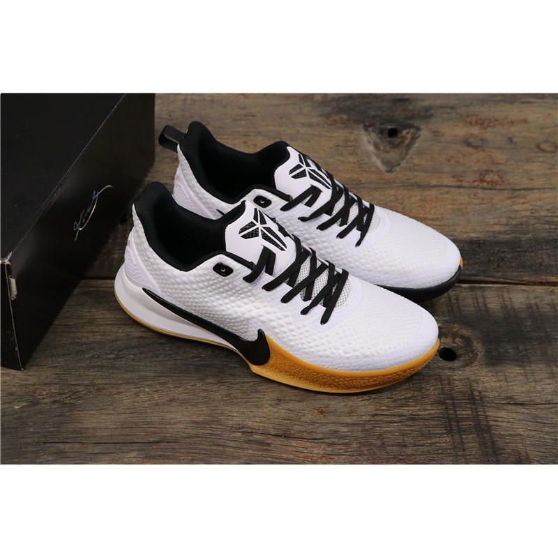 kobe mamba shoes white