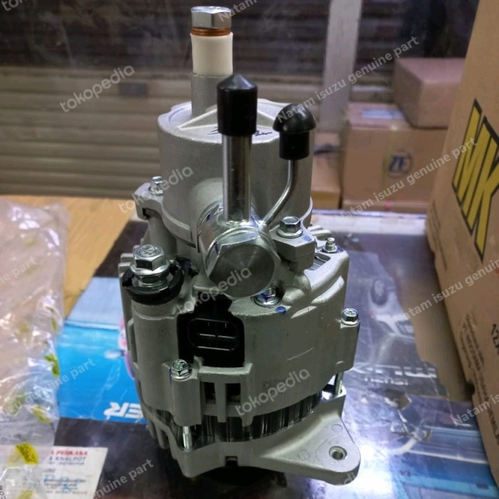 ALTERNATOR CASH DYNAMO/ ISUZU DMAX 01-06 4JHI 3000CC OEM GENERATOR/
