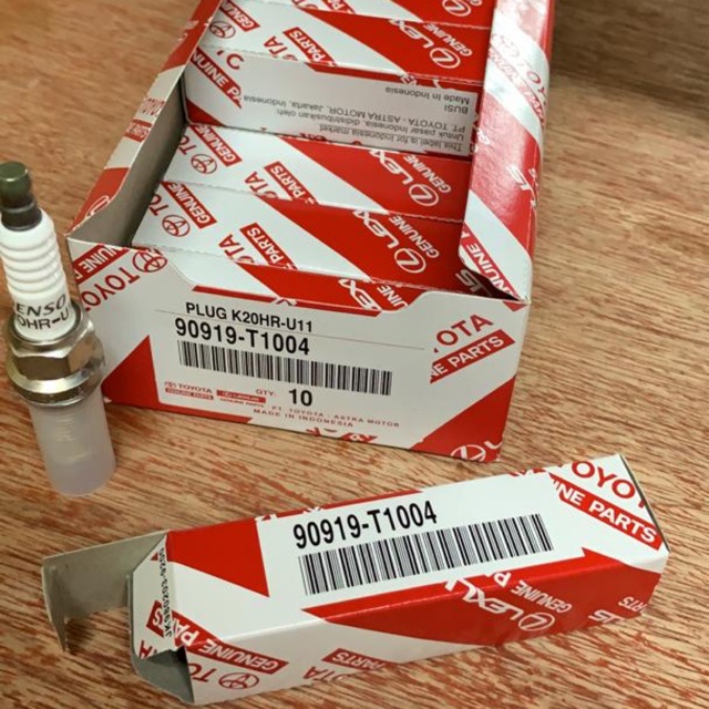 TOYOTA ORIGINAL DENSO SPARK PLUG 90919T1004(INNOVA TGN40 TGN51