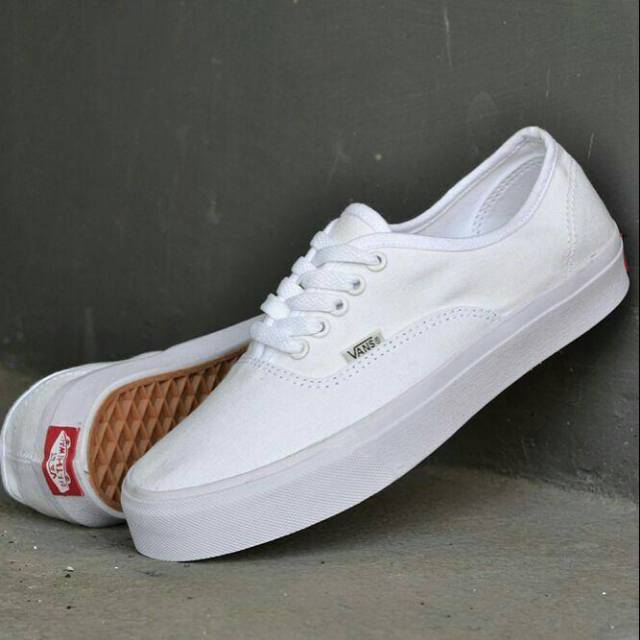 vans plimsolls white