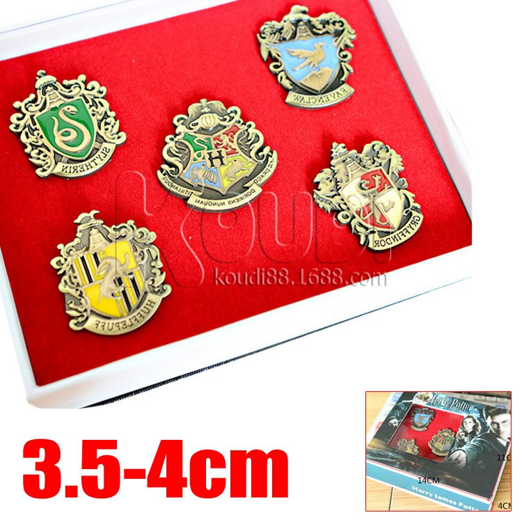 Harry Potter Academy Badge Set 5 Gryffindor Brooch Metal Logo Collector S Edition Set Shopee Malaysia - gryffindor badge roblox