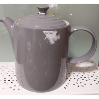 Details about   Le Creuset Medium Grand Teapot 1.3 Litre Ink Blue NEW