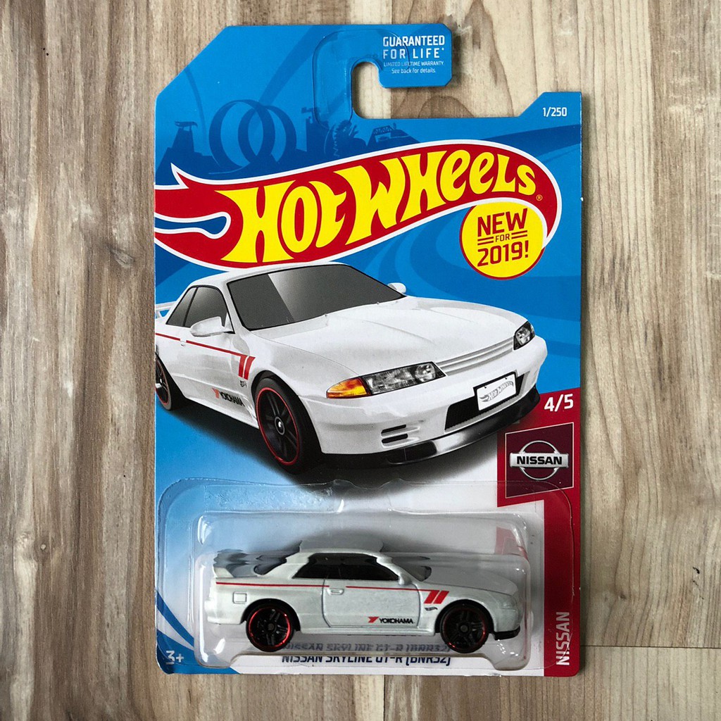  Hot  Wheels  Nissan  Skyline GTR R32 BNR32 White JDM  US Card 