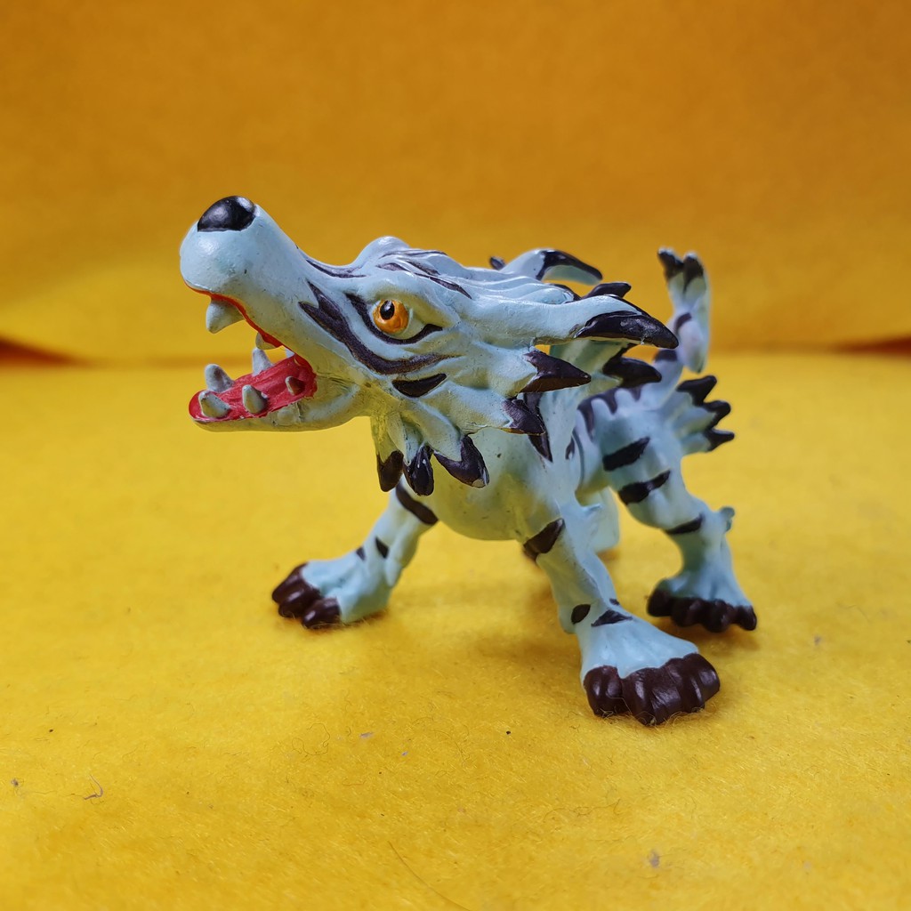 garurumon action figure