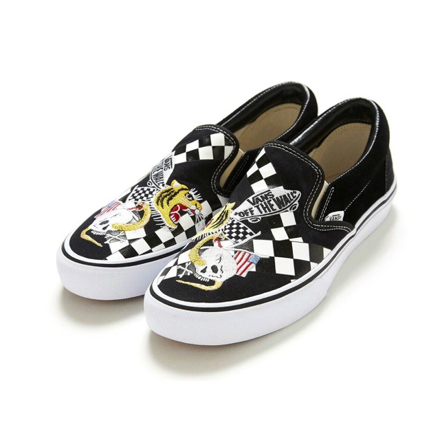 slip on tiger vans