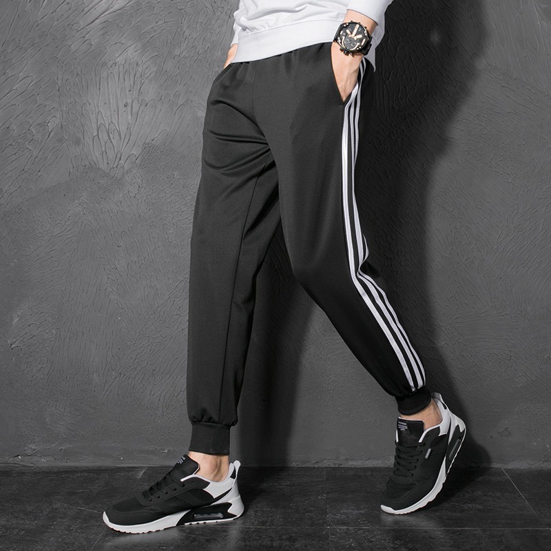 what to wear with black adidas joggers