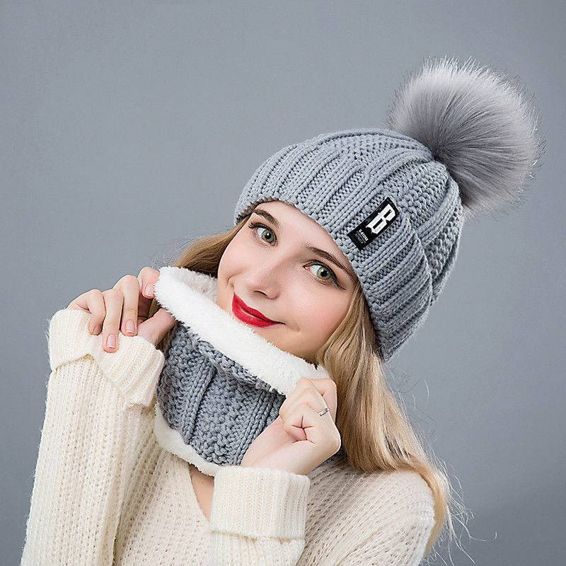 womens winter hats and scarves