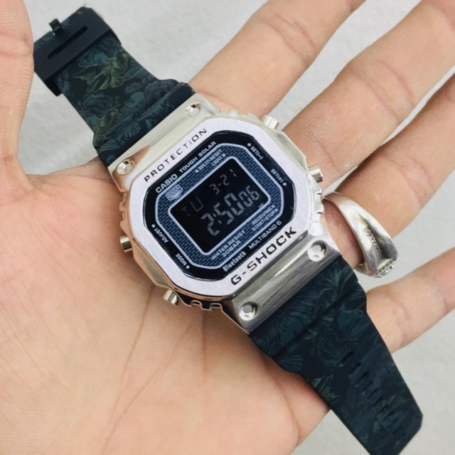g shock flora merah