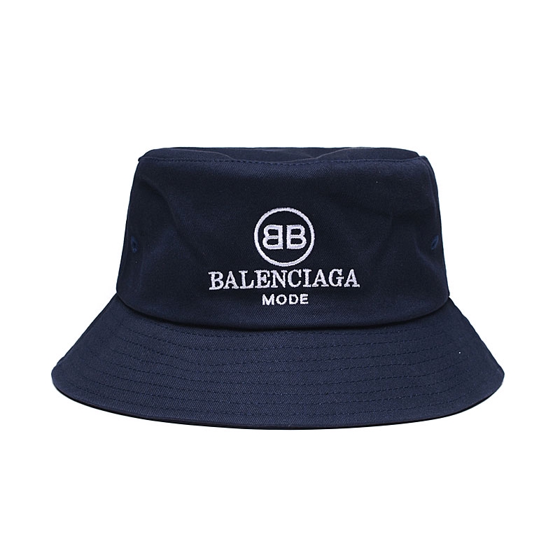 balenciaga fisherman hat