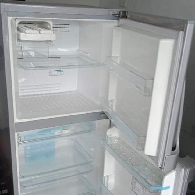 TOSHIBA REFRIGERATOR Shopee Malaysia