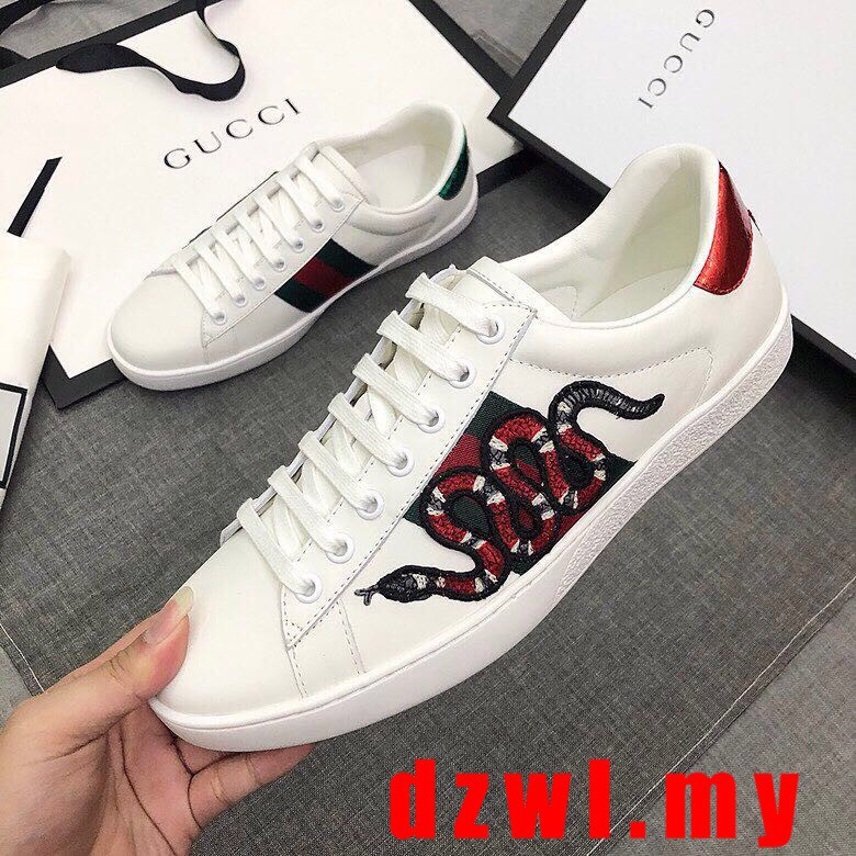 gucci snake women