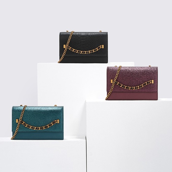 chain detail front flap bag