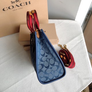 coach chambray tote 34