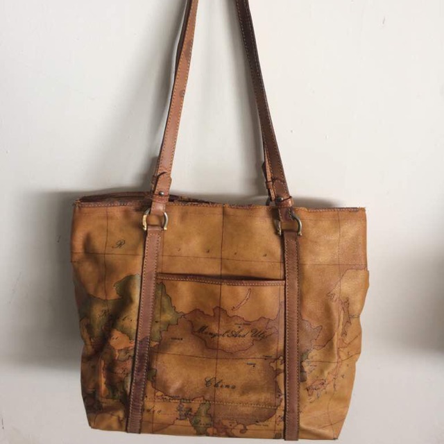 alviero martini bag price malaysia