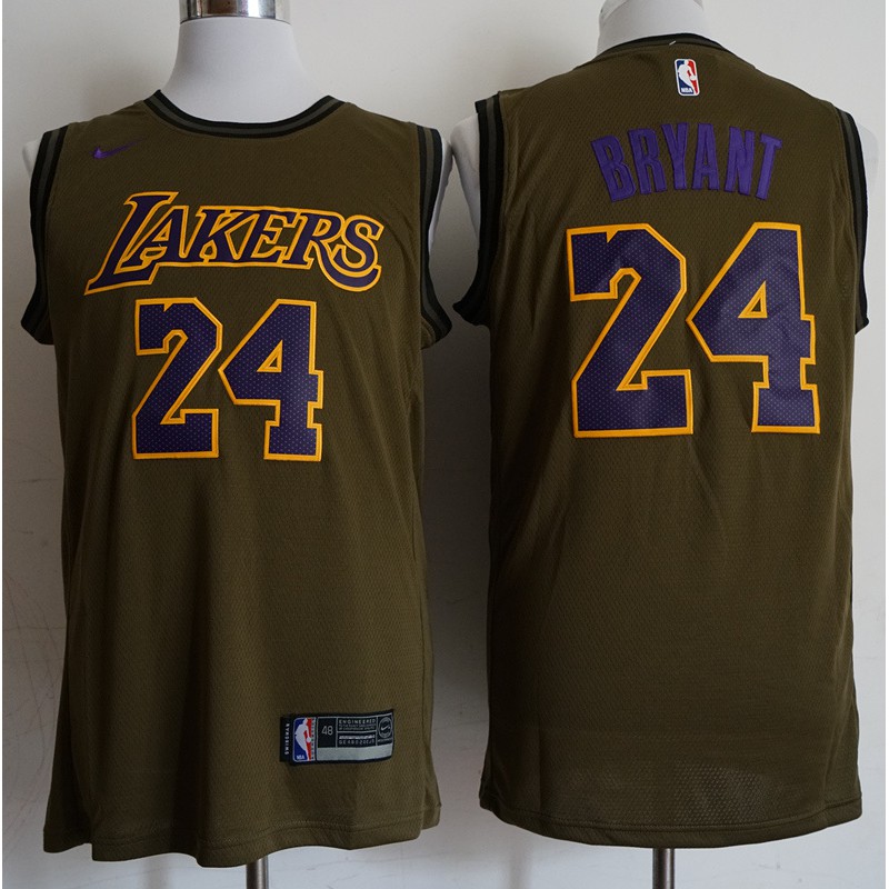 lakers latest uniform