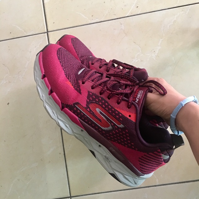 skechers ultra go review