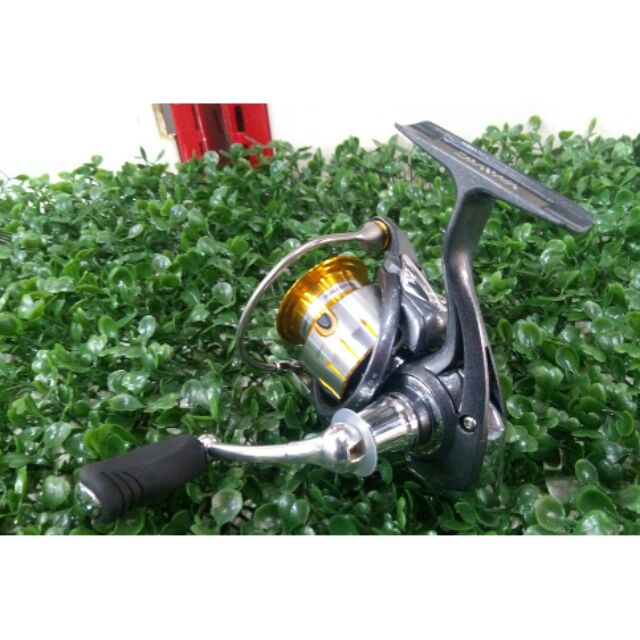 daiwa freams 2000