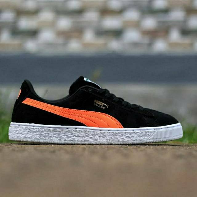 Original black orange Suede puma shoes 