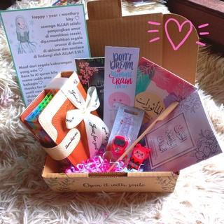 Surprise Box AlQuran HIJJAZ Tagging 250 Al Quran Terjemahan Tambah Nama Engrave
