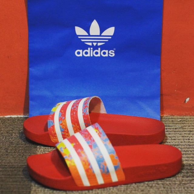 sandal adidas al ikhsan