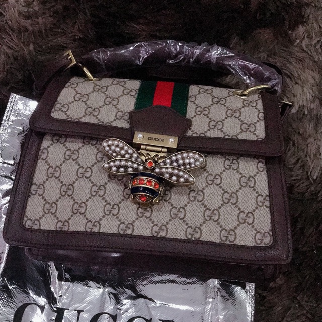 gucci bee sling bag