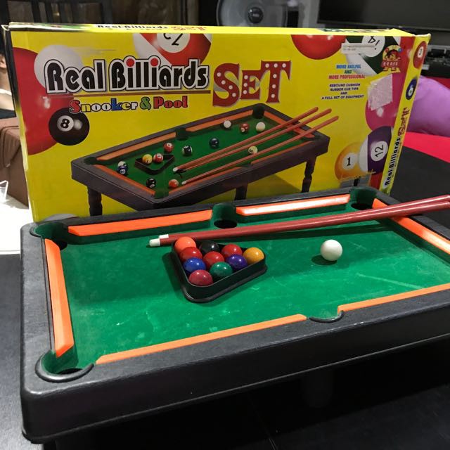 billiard set