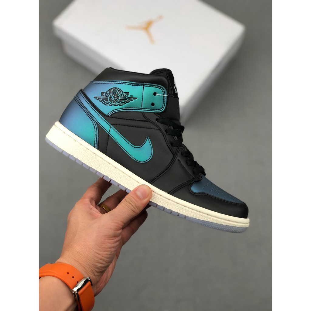 holographic air jordan 1