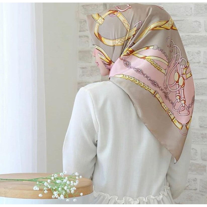 Tudung Bawal Satin Printed High Quality Ready Stock Malaysia 24 