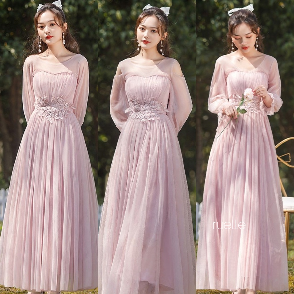 งานเลี้ยงแต่งงานชุดเพื่อนเจ้าสาวสีชมพู