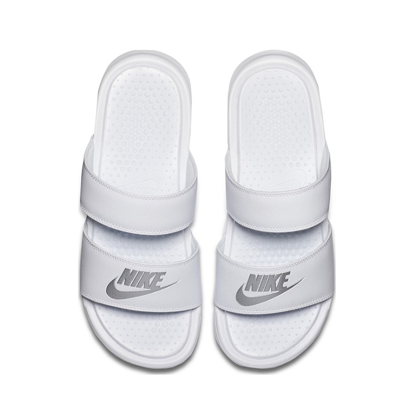 nike female slippers