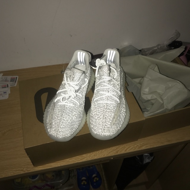 yeezy boost 350 v2 static 3m reflective