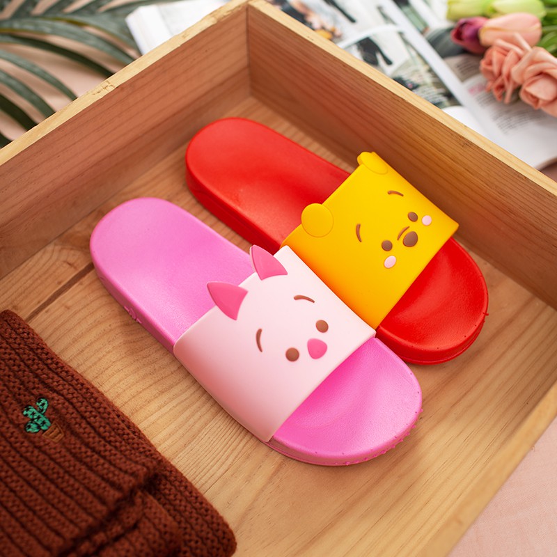 winnie the pooh slippers womens
