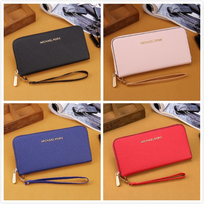 michael kors female wallet