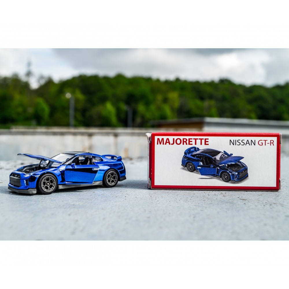 nissan gtr majorette