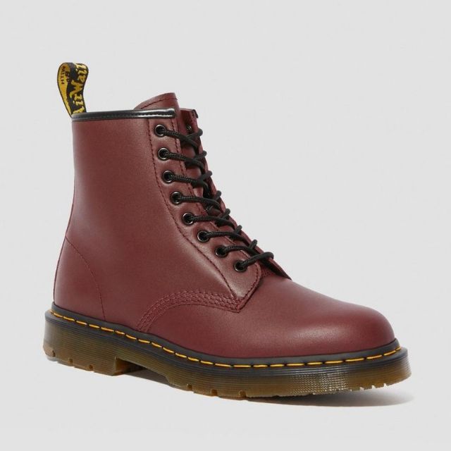 doc martens 1460 slip resistant