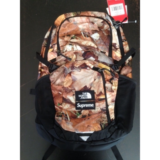 supreme the north face pocono backpack leaves