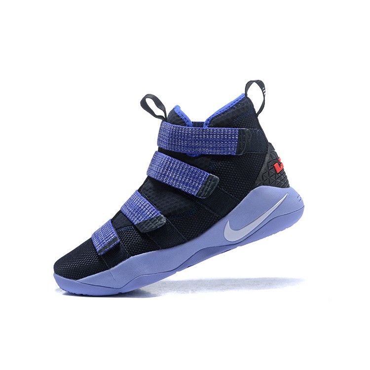 lebron shoes soldier 11