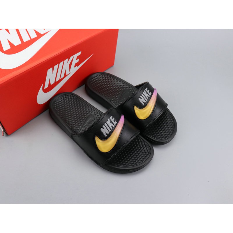 nike benassi 2019