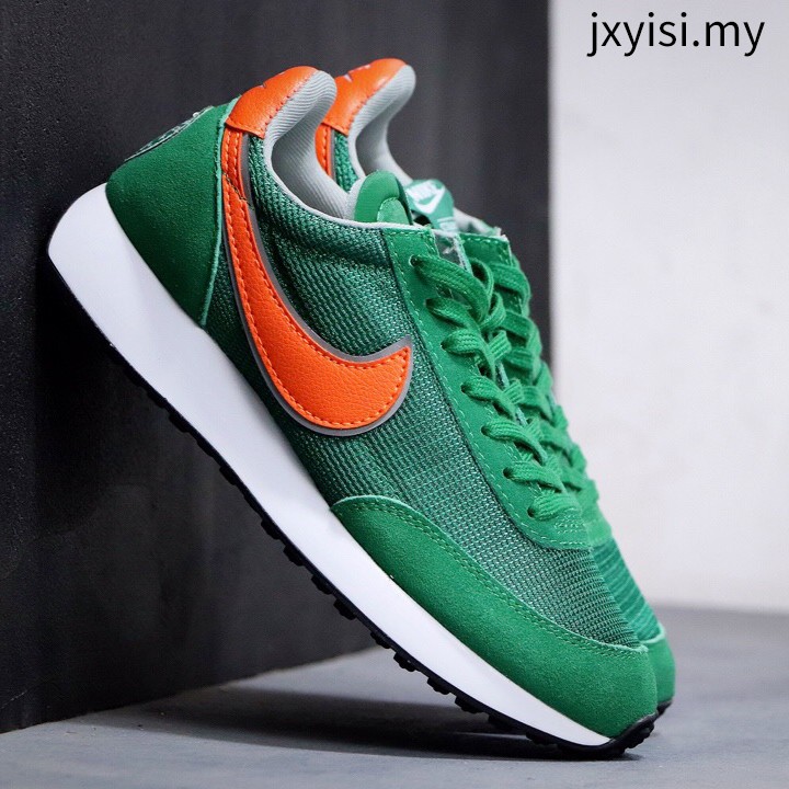 Air things. Nike Low Green Orange.