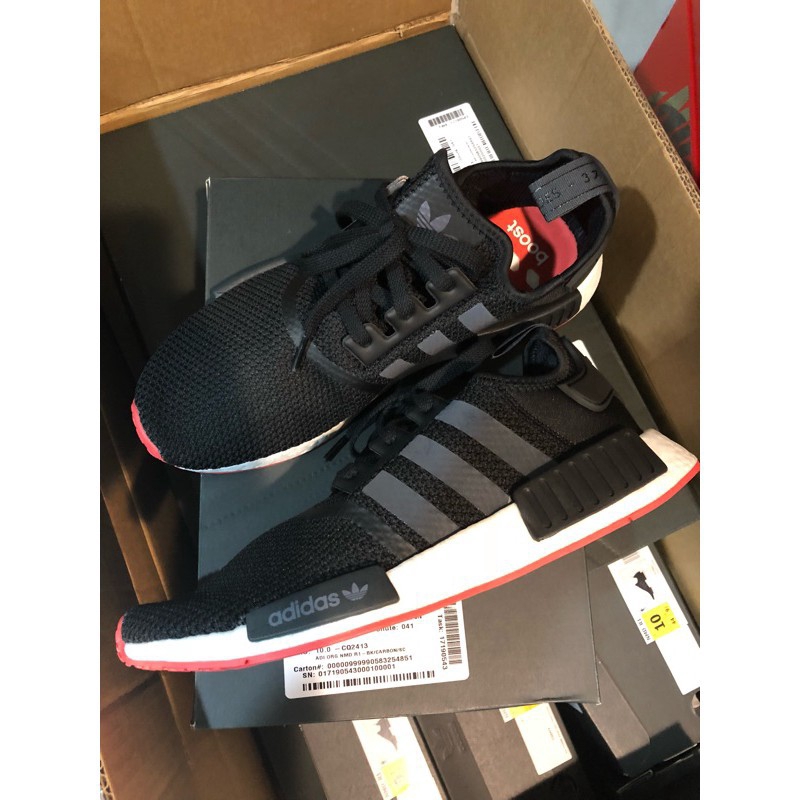 nmd r1 black red bottom