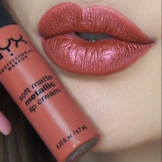 Nyx Soft Matte Metallic Lip Cream Cannes