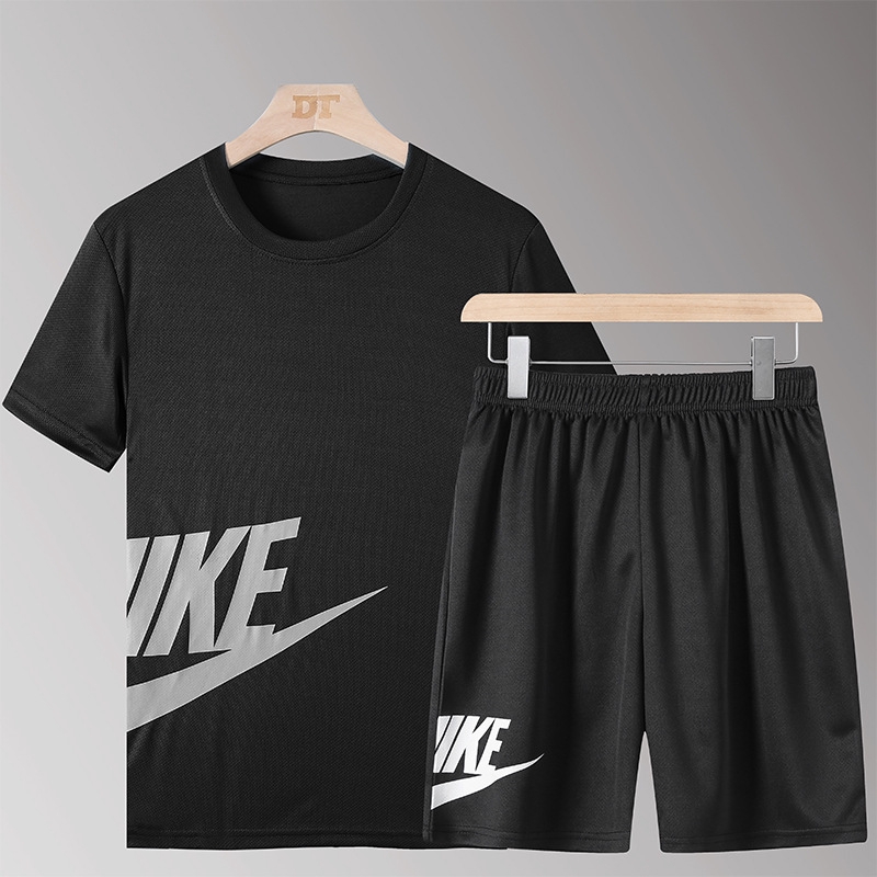 mens nike short tracksuit