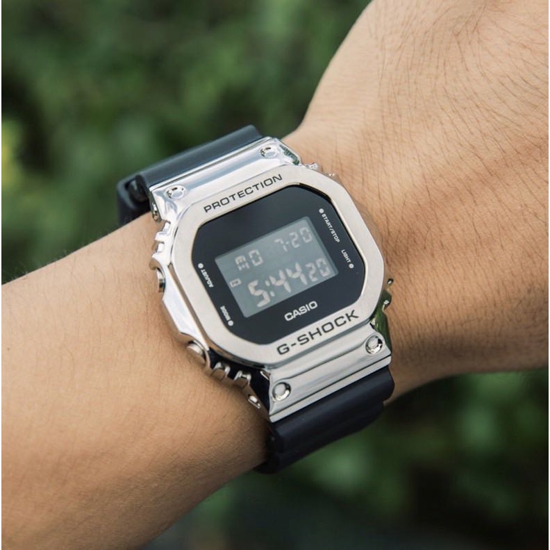 casio g shock square