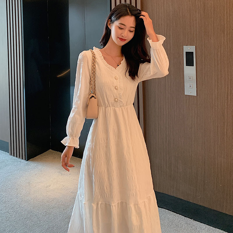 Hepburn Style French White Dress with Long Sleeves and Waist Closure